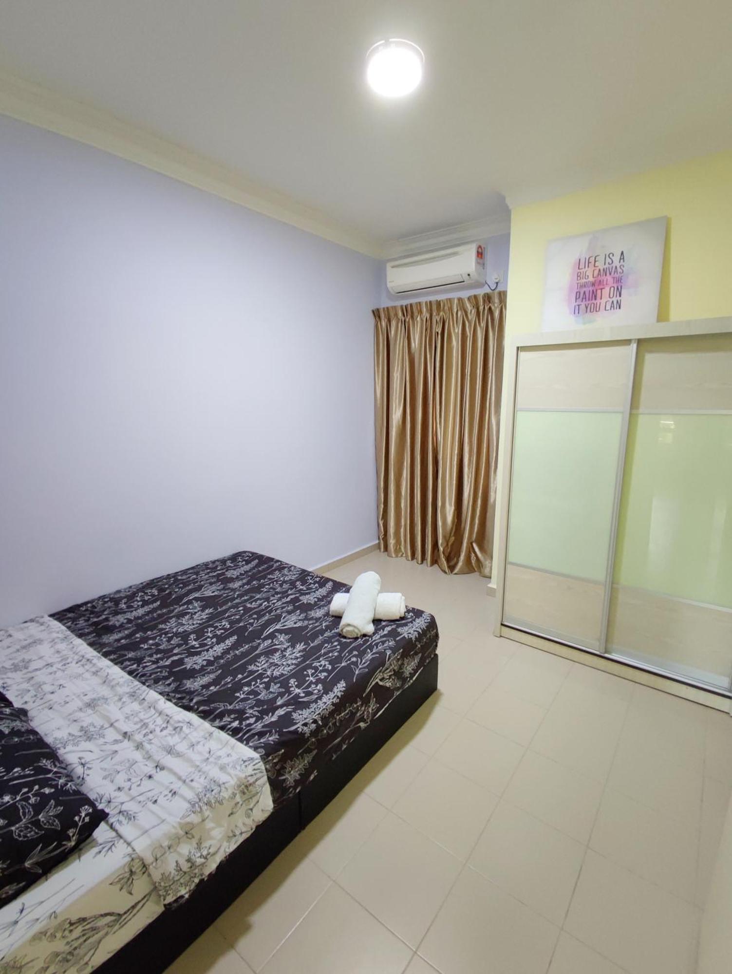 Jojo Homestay Tiara Residence Desaru Exterior photo